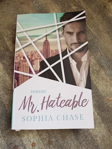 "Mr. Hateable" von Sophia Case